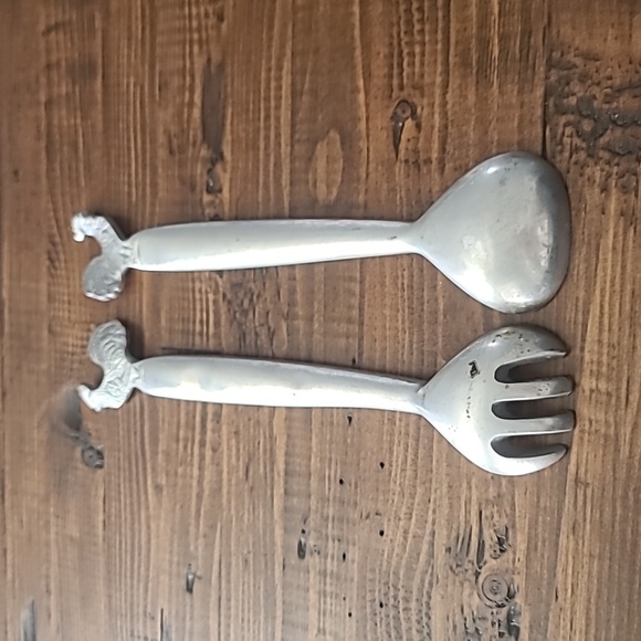 Pewter Silver Rooster Handle Salad Servers - Picture 6 of 7